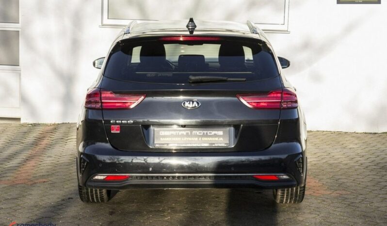 KIA Ceed  | FWD (przód) | Automatyczna | 150 KM | Czarny full