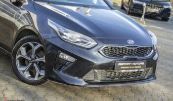 KIA Ceed  | FWD (przód) | Automatyczna | 150 KM | Czarny full