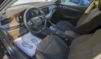 SKODA Octavia  | FWD (przód) | Automatyczna | 150 KM | Szary full