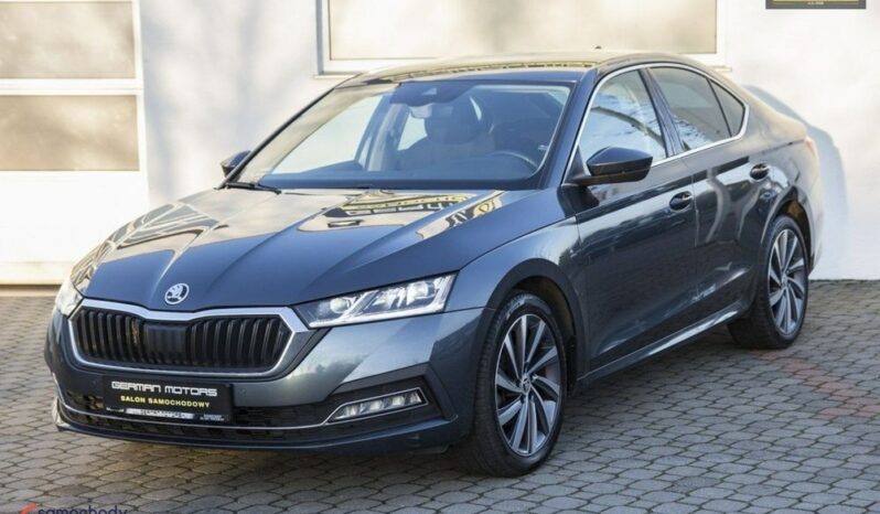 SKODA Octavia  | FWD (przód) | Automatyczna | 150 KM | Szary full