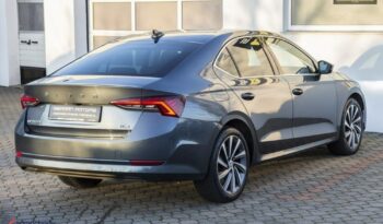 SKODA Octavia  | FWD (przód) | Automatyczna | 150 KM | Szary full