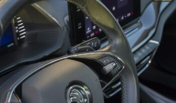 SKODA Octavia  | FWD (przód) | Automatyczna | 150 KM | Szary full