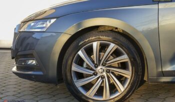 SKODA Octavia  | FWD (przód) | Automatyczna | 150 KM | Szary full