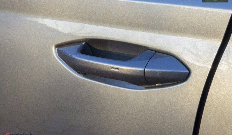 SKODA Octavia  | FWD (przód) | Automatyczna | 150 KM | Szary full