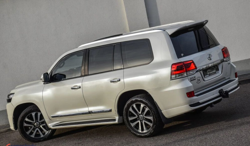 TOYOTA Land Cruiser | 4×4 (stały) | Automatyczna | 318 KM | Biały full