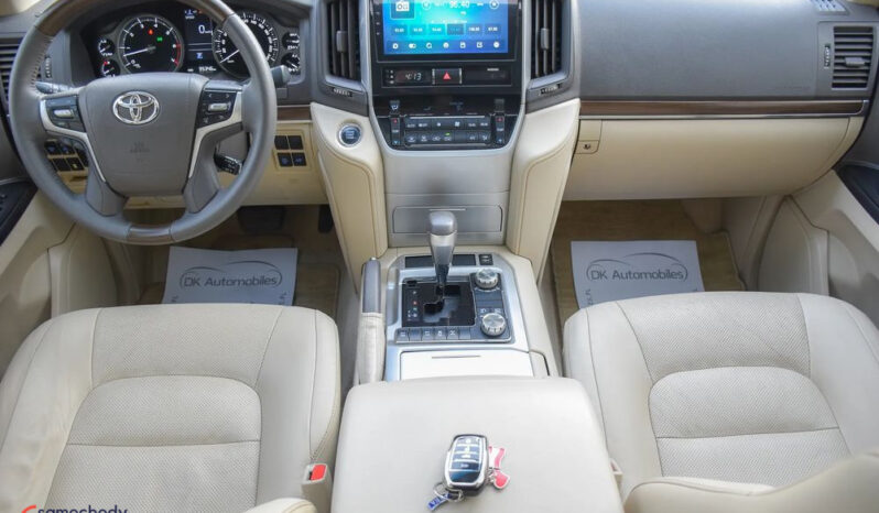 TOYOTA Land Cruiser | 4×4 (stały) | Automatyczna | 318 KM | Biały full