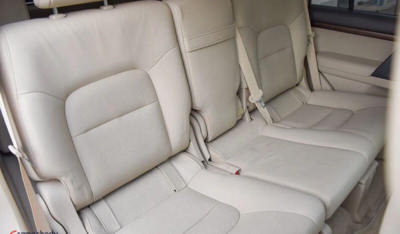 TOYOTA Land Cruiser | 4×4 (stały) | Automatyczna | 318 KM | Biały full
