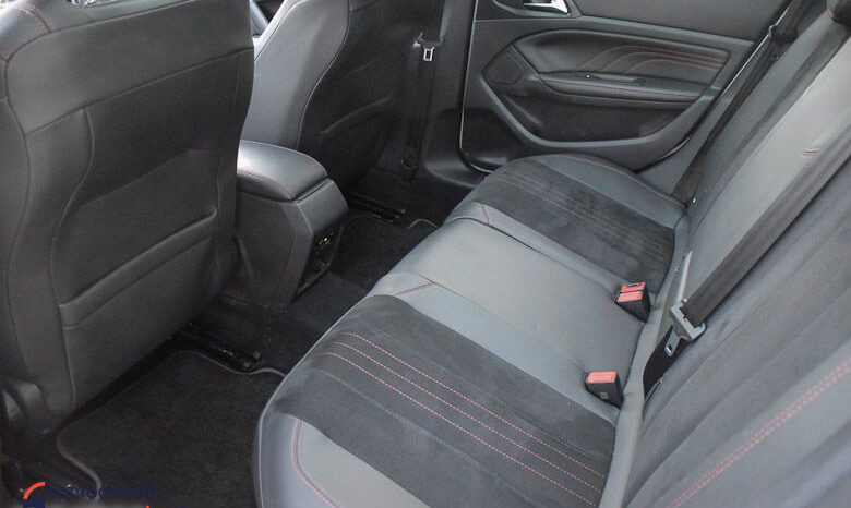 PEUGEOT 308  | FWD (przód) | Manualna | 205 KM | Biały full