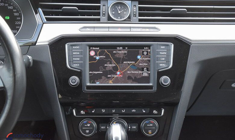 VOLKSWAGEN Passat  | FWD (przód) | Automatyczna | 180 KM | Brązowy full