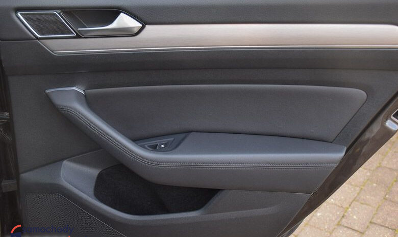 VOLKSWAGEN Passat  | FWD (przód) | Automatyczna | 180 KM | Brązowy full