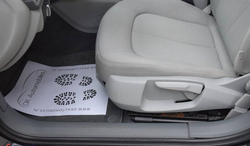 AUDI A6  | 4×4 (stały) | Automatyczna | 204 KM | Czarny full