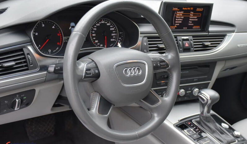 AUDI A6  | 4×4 (stały) | Automatyczna | 204 KM | Czarny full
