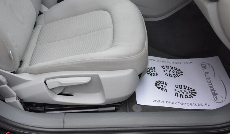 AUDI A6  | 4×4 (stały) | Automatyczna | 204 KM | Czarny full