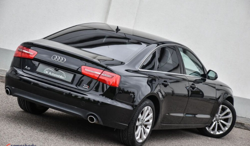 AUDI A6  | 4×4 (stały) | Automatyczna | 204 KM | Czarny full