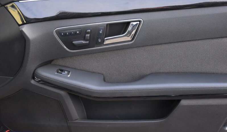 MERCEDES-BENZ Klasa E | 4×4 (stały) | Automatyczna | 265 KM | Szary full