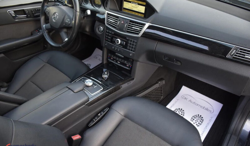 MERCEDES-BENZ Klasa E | 4×4 (stały) | Automatyczna | 265 KM | Szary full