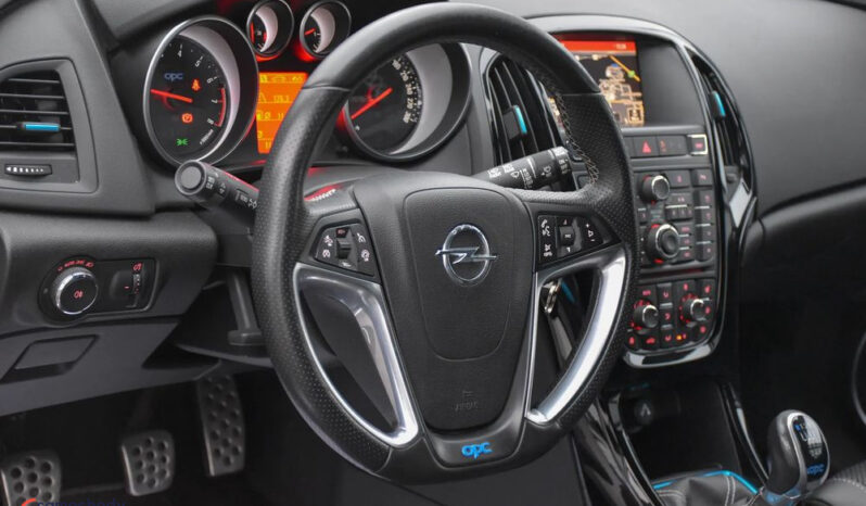 OPEL Astra | FWD (przód) | Manualna | 280 KM | Czarny full