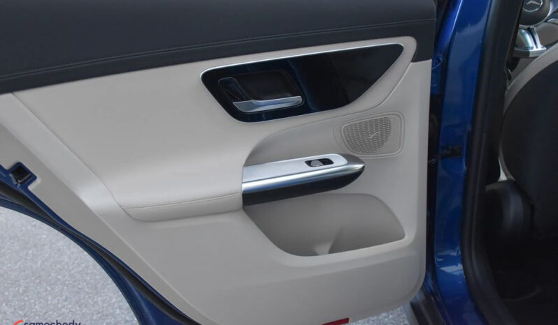 MERCEDES-BENZ GLC  | 4×4 (stały) | Automatyczna | 204 KM | Niebieski full