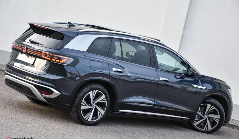 VOLKSWAGEN ID.6 | RWD (tył) | Automatyczna | 204 KM | Niebieski full
