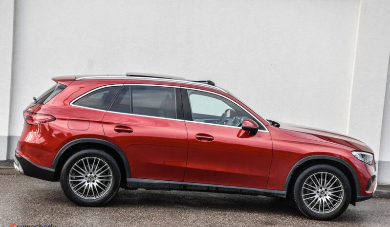 MERCEDES-BENZ GLC  | 4×4 (stały) | Automatyczna | 197 KM | Bordowy full