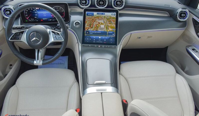 MERCEDES-BENZ GLC  | 4×4 (stały) | Automatyczna | 197 KM | Bordowy full