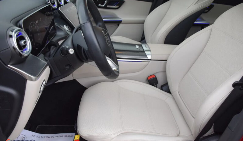 MERCEDES-BENZ GLC  | 4×4 (stały) | Automatyczna | 197 KM | Bordowy full