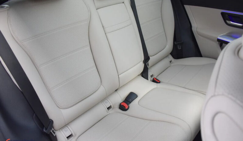 MERCEDES-BENZ GLC  | 4×4 (stały) | Automatyczna | 197 KM | Bordowy full