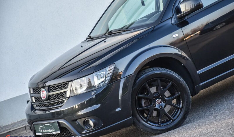 FIAT Freemont  | 4×4 (doł. automatycznie) | Automatyczna | 170 KM | Czarny full