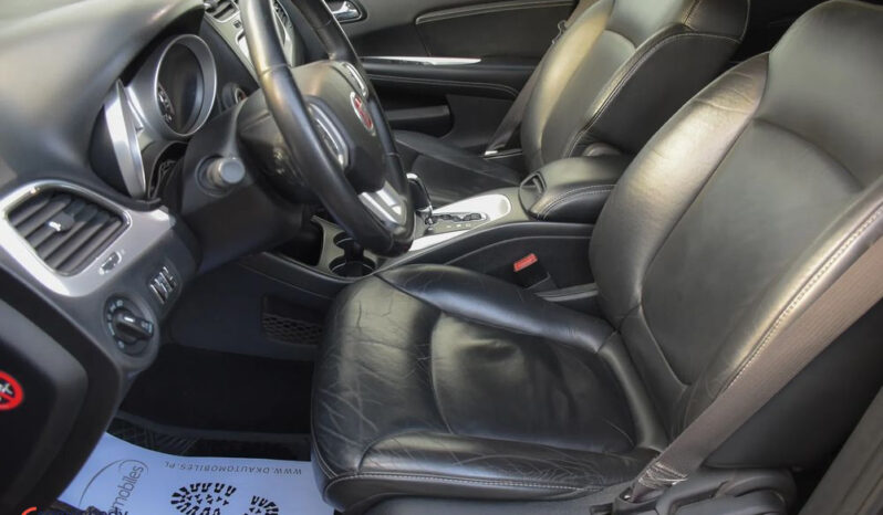 FIAT Freemont  | 4×4 (doł. automatycznie) | Automatyczna | 170 KM | Czarny full