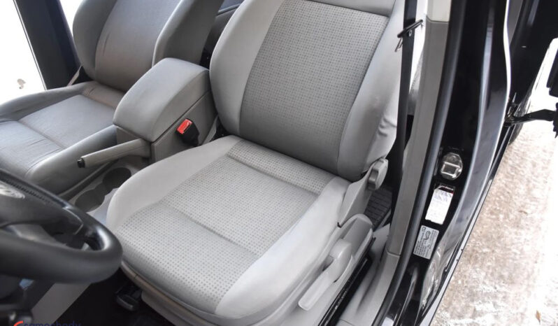 VOLKSWAGEN Caddy | FWD (przód) | Manualna | 75 KM | Czarny full