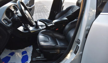 VOLVO V40  | FWD (przód) | Manualna | 120 KM | Biały full