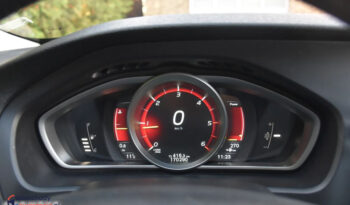 VOLVO V40  | FWD (przód) | Manualna | 120 KM | Biały full