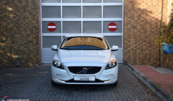 VOLVO V40  | FWD (przód) | Manualna | 120 KM | Biały full