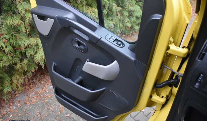 OPEL Movano | FWD (przód) | Manualna | 146 KM | Żółty full