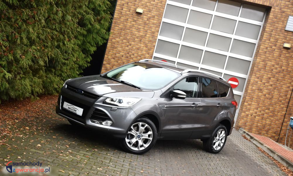 Ford Kuga  | 4X4 (Stały) | Automatyczna | 136 Km | Szary