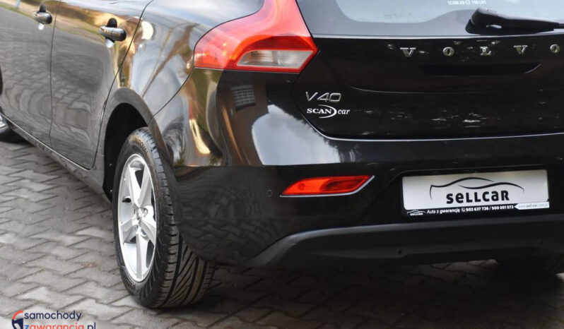 VOLVO V40  | FWD (przód) | Manualna | 120 KM | Czarny full