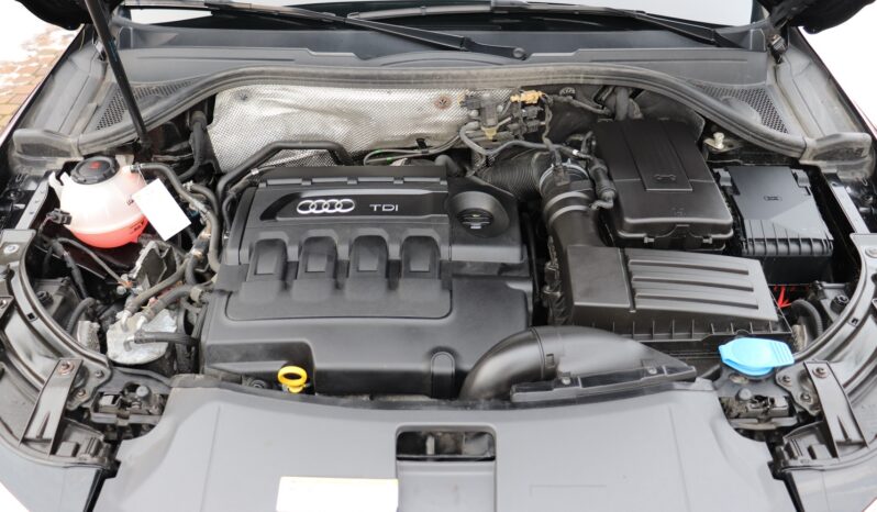 AUDI Q3  | 2017 | 150 KM | 1968cm3 | Czarny full