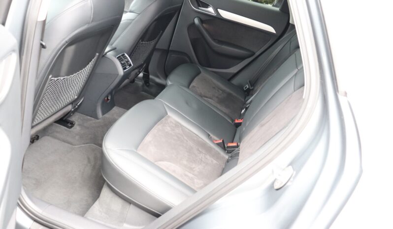 AUDI Q3  | 2018 | 120 KM | 1968cm3 | Szary full