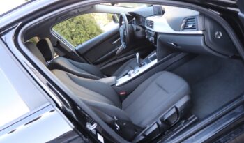 BMW Seria 3 | 2019 | 150 KM | 1995cm3 | Czarny full