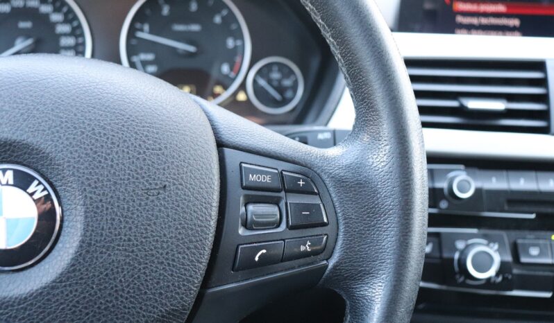 BMW Seria 3 | 2019 | 150 KM | 1995cm3 | Czarny full