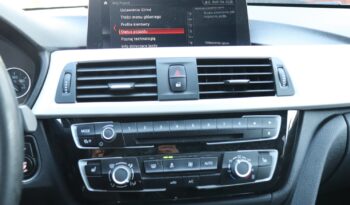 BMW Seria 3 | 2019 | 150 KM | 1995cm3 | Czarny full