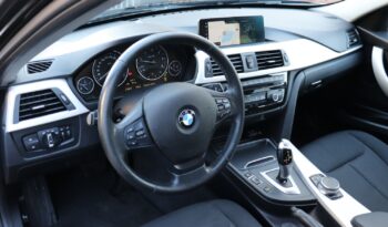 BMW Seria 3 | 2019 | 150 KM | 1995cm3 | Czarny full