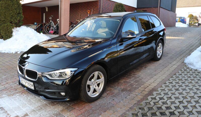 BMW Seria 3 | 2019 | 150 KM | 1995cm3 | Czarny full