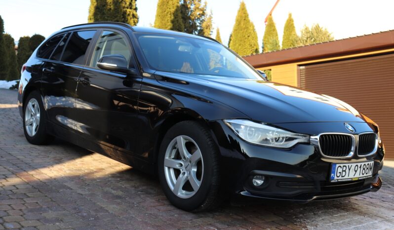 BMW Seria 3 | 2019 | 150 KM | 1995cm3 | Czarny full