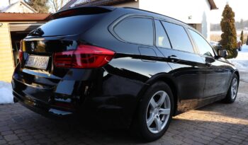 BMW Seria 3 | 2019 | 150 KM | 1995cm3 | Czarny full