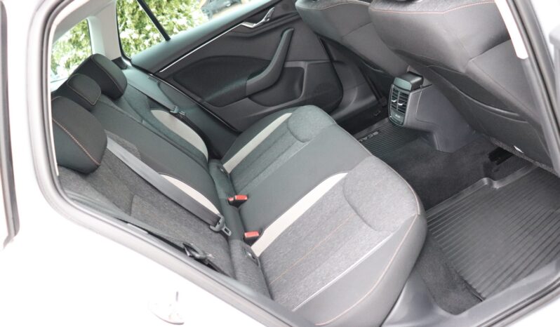 SKODA Scala | 2022 | 150 KM | 1498cm3 | Srebrny full