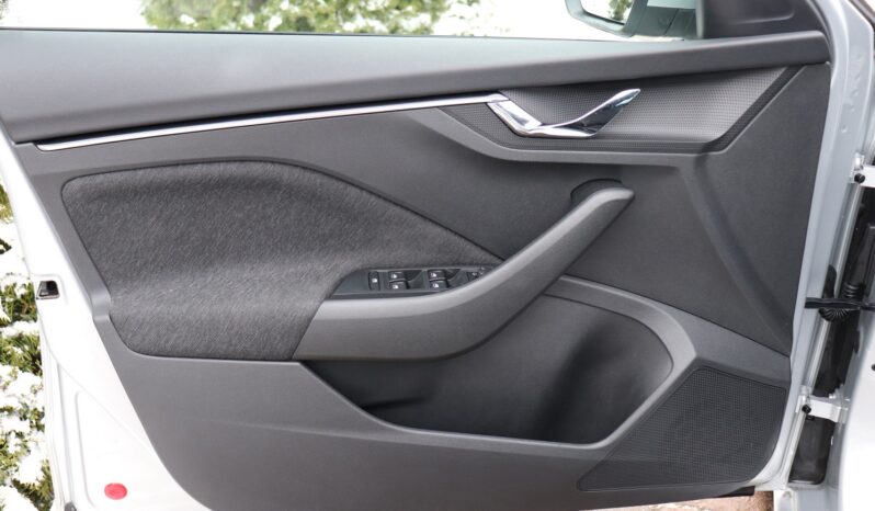 SKODA Scala | 2022 | 150 KM | 1498cm3 | Srebrny full