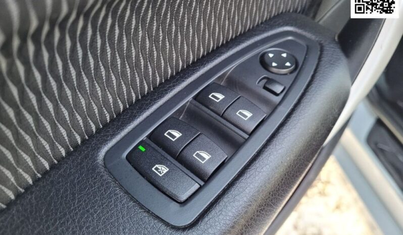 BMW Seria 1  | RWD (tył) | Automatyczna | 136 KM | Srebrny full