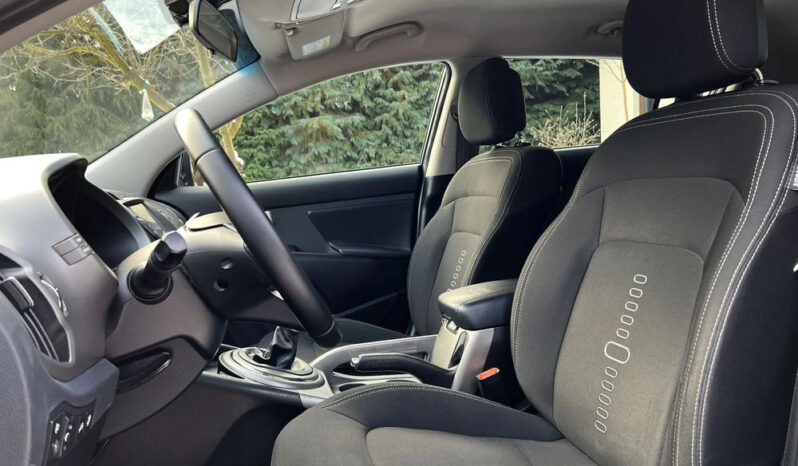 KIA Sportage  | FWD (przód) | Manualna | 135 KM | Czarny full