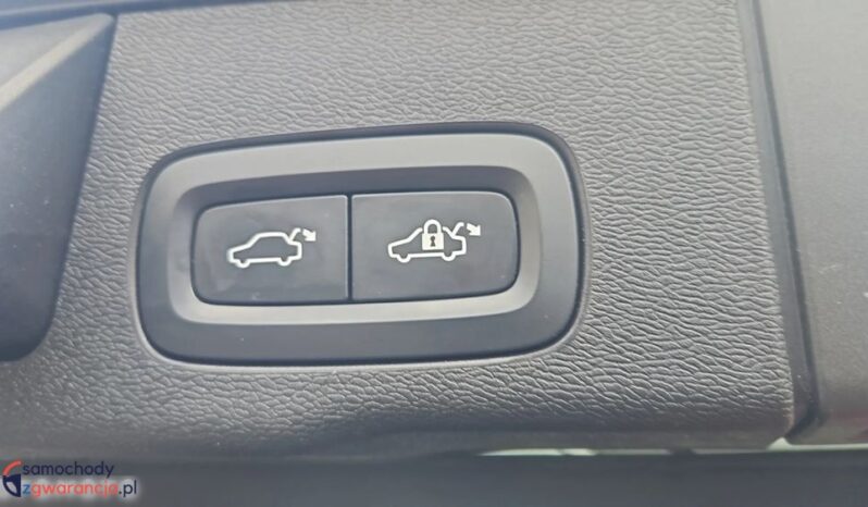 VOLVO XC 60 | FWD (przód) | Automatyczna | 190 KM | Szary full